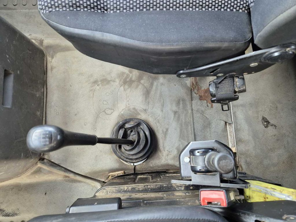 Μικρό φορτηγό με καρότσα, Διπλοκάμπινο ελαφρύ επαγγελματικό Mercedes-Benz Vario 816 DK DoKa 4x2 Pritsche 2x AHK: φωτογραφία 13 Μικρό φορτηγό με καρότσα, Διπλοκάμπινο ελαφρύ επαγγελματικό Mercedes-Benz Vario 816 DK DoKa 4x2 Pritsche 2x AHK: φωτογραφία 13