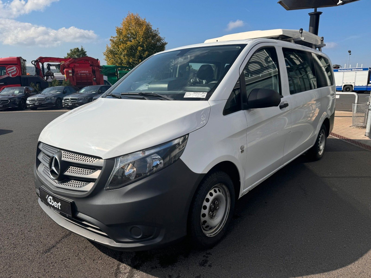 Mercedes-Benz Vito 111 CDI Tourer Begleitfahrzeug BF3+ / WVZ - Επιβατικό βαν: φωτογραφία 3 Mercedes-Benz Vito 111 CDI Tourer Begleitfahrzeug BF3+ / WVZ - Επιβατικό βαν: φωτογραφία 3