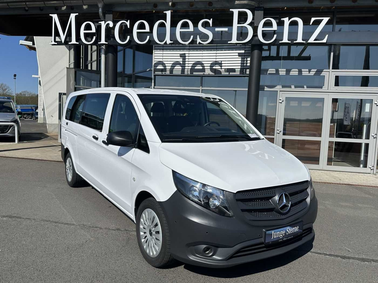 Mercedes-Benz Vito 114 CDI Tourer 8Sitze Klima Audio40 Kamera - Επιβατικό βαν: φωτογραφία 1 Mercedes-Benz Vito 114 CDI Tourer 8Sitze Klima Audio40 Kamera - Επιβατικό βαν: φωτογραφία 1
