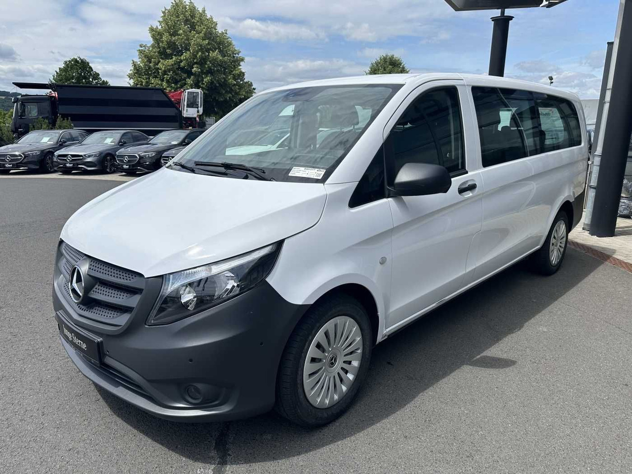 Mercedes-Benz Vito 114 CDI Tourer 9G Klima Audio40 Extralang - Επιβατικό βαν: φωτογραφία 3 Mercedes-Benz Vito 114 CDI Tourer 9G Klima Audio40 Extralang - Επιβατικό βαν: φωτογραφία 3