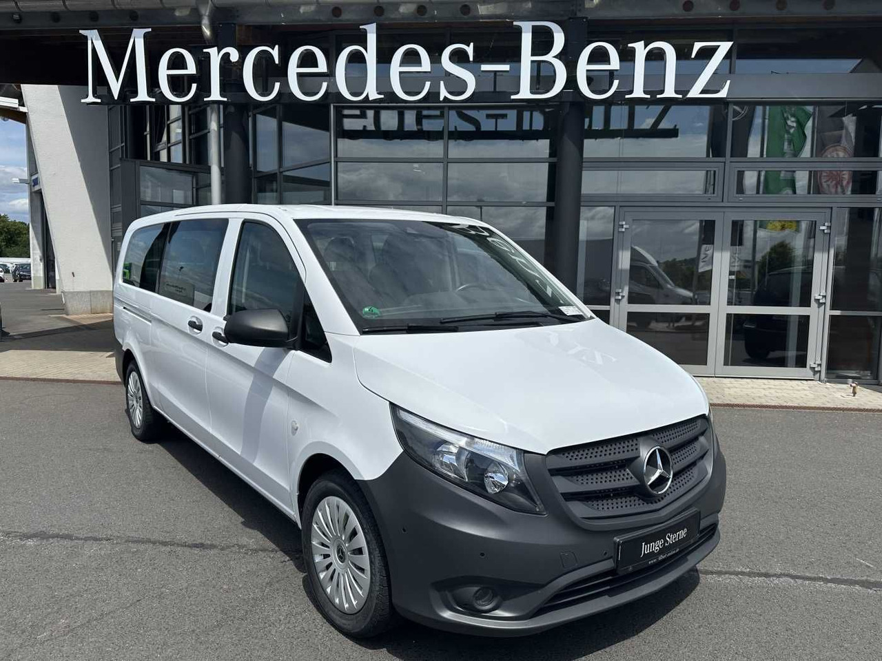 Mercedes-Benz Vito 114 CDI Tourer 9G Klima Audio40 Extralang - Επιβατικό βαν: φωτογραφία 1 Mercedes-Benz Vito 114 CDI Tourer 9G Klima Audio40 Extralang - Επιβατικό βαν: φωτογραφία 1
