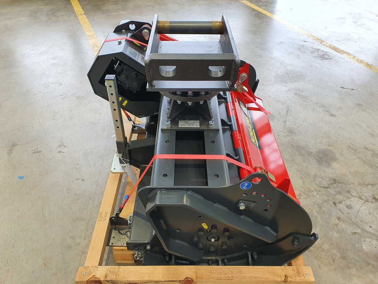 Καταστροφέας κλαδιών Seppi M. MINI-BMS 105 Forstmulcher MS08 / NEU: φωτογραφία 6 Καταστροφέας κλαδιών Seppi M. MINI-BMS 105 Forstmulcher MS08 / NEU: φωτογραφία 6