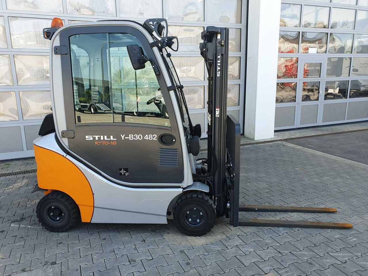 Still RX70-16 / Triplex: 4.60m / nur 576h! / 1.600kg - Πετρελαιοκίνητο περονοφόρο: φωτογραφία 3 Still RX70-16 / Triplex: 4.60m / nur 576h! / 1.600kg - Πετρελαιοκίνητο περονοφόρο: φωτογραφία 3