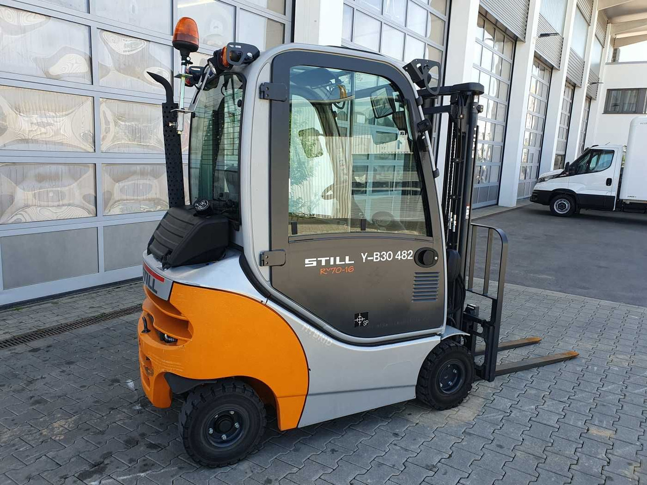 Still RX70-16 / Triplex: 4.60m / nur 576h! / 1.600kg - Πετρελαιοκίνητο περονοφόρο: φωτογραφία 4 Still RX70-16 / Triplex: 4.60m / nur 576h! / 1.600kg - Πετρελαιοκίνητο περονοφόρο: φωτογραφία 4