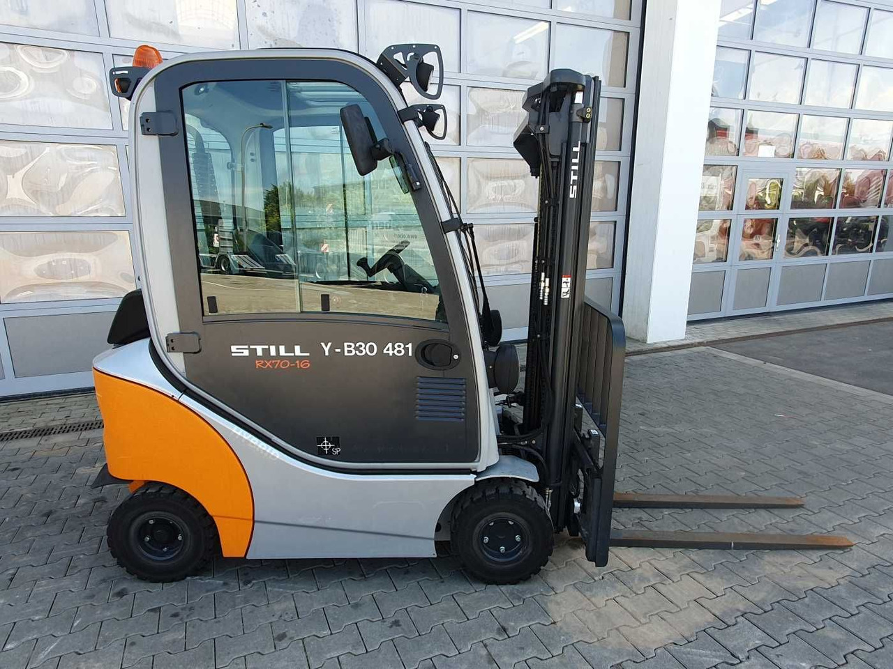 Still RX70-16 / Triplex: 4.60m / nur 638h! / 1.600kg - Πετρελαιοκίνητο περονοφόρο: φωτογραφία 3 Still RX70-16 / Triplex: 4.60m / nur 638h! / 1.600kg - Πετρελαιοκίνητο περονοφόρο: φωτογραφία 3