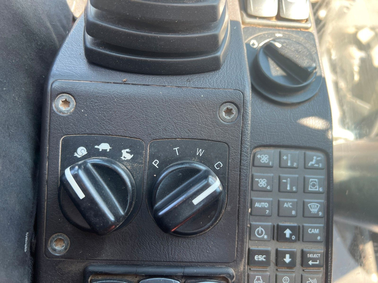 Τροχοφόρος εκσκαφέας Volvo EW160D / 2014 / 1xTieflöffel / Forstschutzgitter: φωτογραφία 19