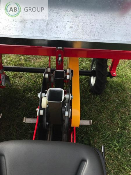 Agro-Osek double row cup planter S237/3 - Μηχανήματα σποράς: φωτογραφία 5 Agro-Osek double row cup planter S237/3 - Μηχανήματα σποράς: φωτογραφία 5