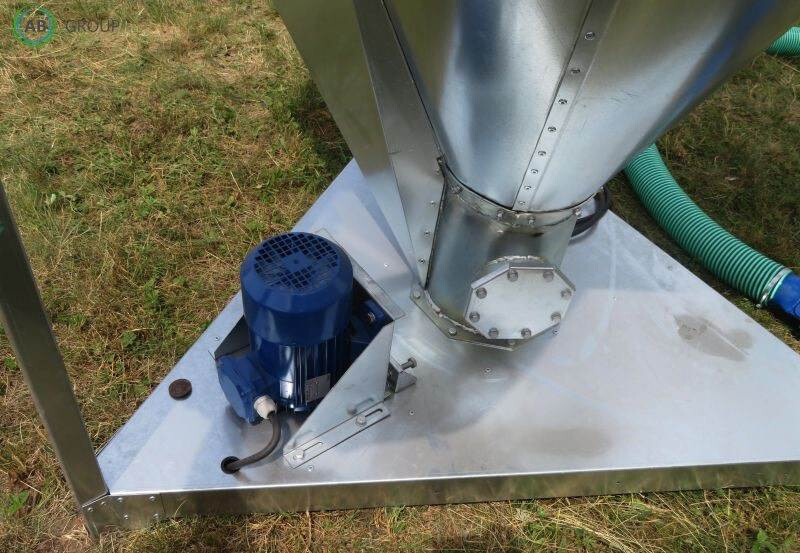 BIN Futtermischer 1000kg/Mixer/Mezclador/Mieszalnik pa - Μηχανηματα κτηνοτροφιασ: φωτογραφία 3 BIN Futtermischer 1000kg/Mixer/Mezclador/Mieszalnik pa - Μηχανηματα κτηνοτροφιασ: φωτογραφία 3