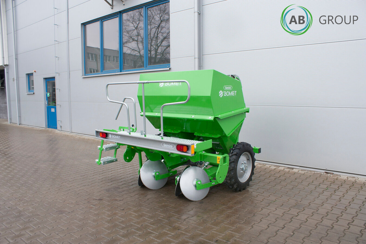 Bomet Gemini S339 two-row potato planter (inter-row width: 67.5 - 80 cm) - Πατατοφυτευτής: φωτογραφία 4 Bomet Gemini S339 two-row potato planter (inter-row width: 67.5 - 80 cm) - Πατατοφυτευτής: φωτογραφία 4