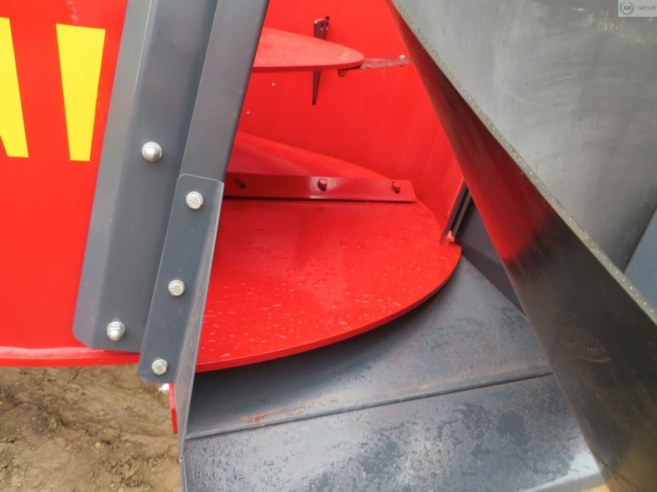 Fimaks Vertical Mixer feeder 5,5 m3 - Ενσιροδιανομέας: φωτογραφία 3 Fimaks Vertical Mixer feeder 5,5 m3 - Ενσιροδιανομέας: φωτογραφία 3