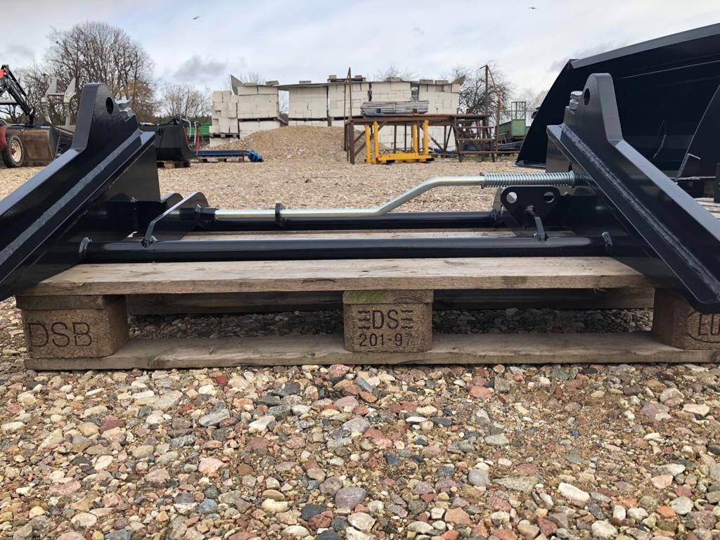 Hydrometal JCB Q-FIT / EURO adapter - Ταχυσύνδεσμος για Γεωργικά μηχανήματα: φωτογραφία 5 Hydrometal JCB Q-FIT / EURO adapter - Ταχυσύνδεσμος για Γεωργικά μηχανήματα: φωτογραφία 5