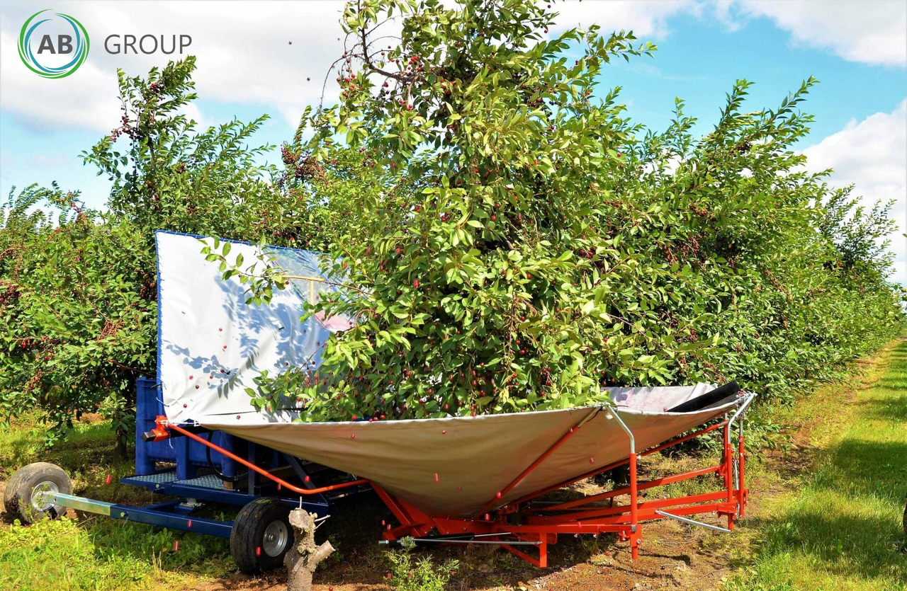 Jagoda machine for harvesting cherries, plums Gacek - Μηχανήματα κήπου: φωτογραφία 1 Jagoda machine for harvesting cherries, plums Gacek - Μηχανήματα κήπου: φωτογραφία 1