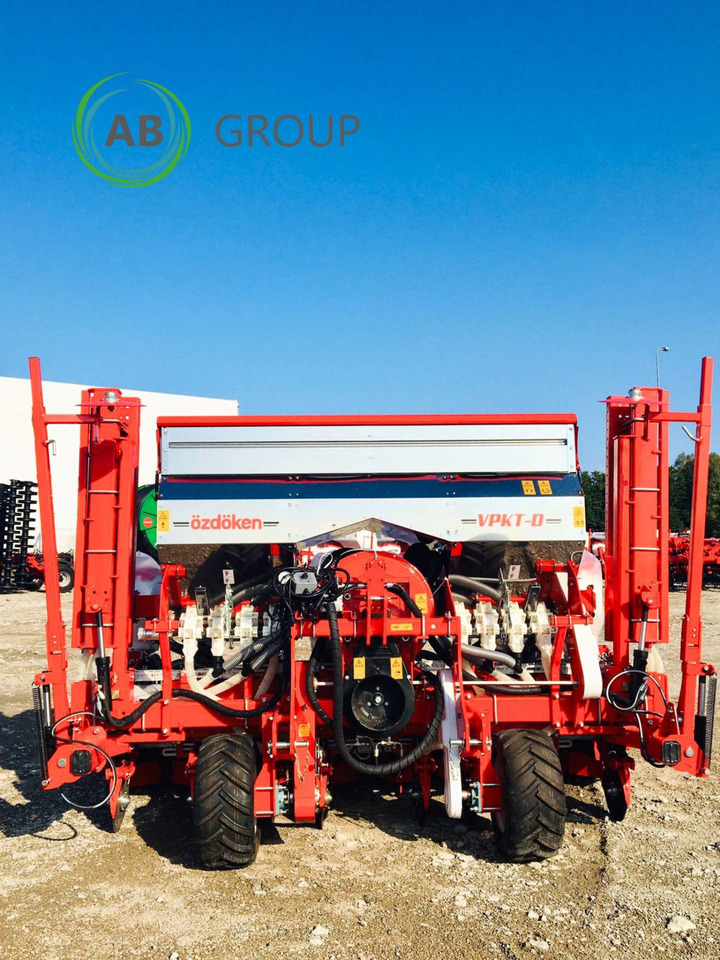 Ozdoken VPKT-DG8 eight-row pneumatic precision seeder with depth fertilization - Σπαρτική μηχανή ακριβείας: φωτογραφία 1 Ozdoken VPKT-DG8 eight-row pneumatic precision seeder with depth fertilization - Σπαρτική μηχανή ακριβείας: φωτογραφία 1