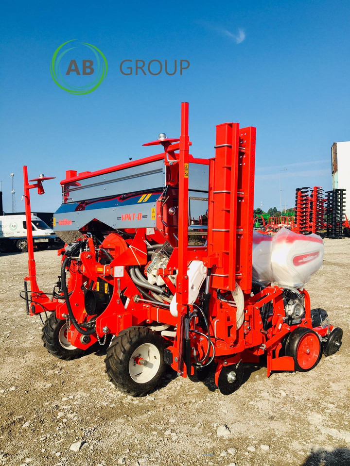 Ozdoken VPKT-DG8 eight-row pneumatic precision seeder with depth fertilization - Σπαρτική μηχανή ακριβείας: φωτογραφία 4 Ozdoken VPKT-DG8 eight-row pneumatic precision seeder with depth fertilization - Σπαρτική μηχανή ακριβείας: φωτογραφία 4
