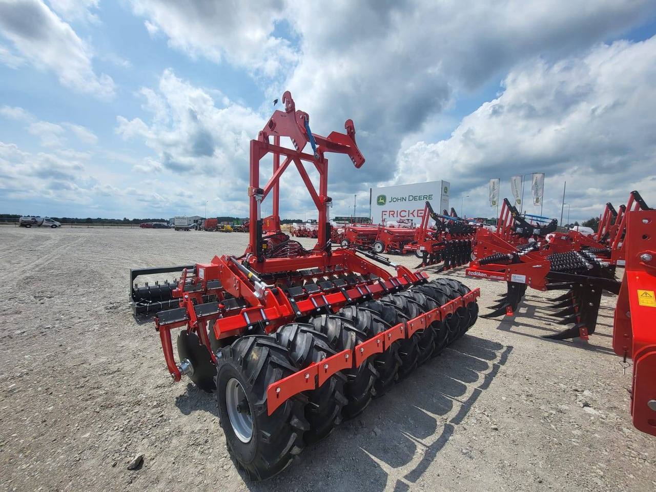 Ozdoken disc harrow Combidisc T300, 3 m - on stock - Δισκοσβάρνα: φωτογραφία 2 Ozdoken disc harrow Combidisc T300, 3 m - on stock - Δισκοσβάρνα: φωτογραφία 2