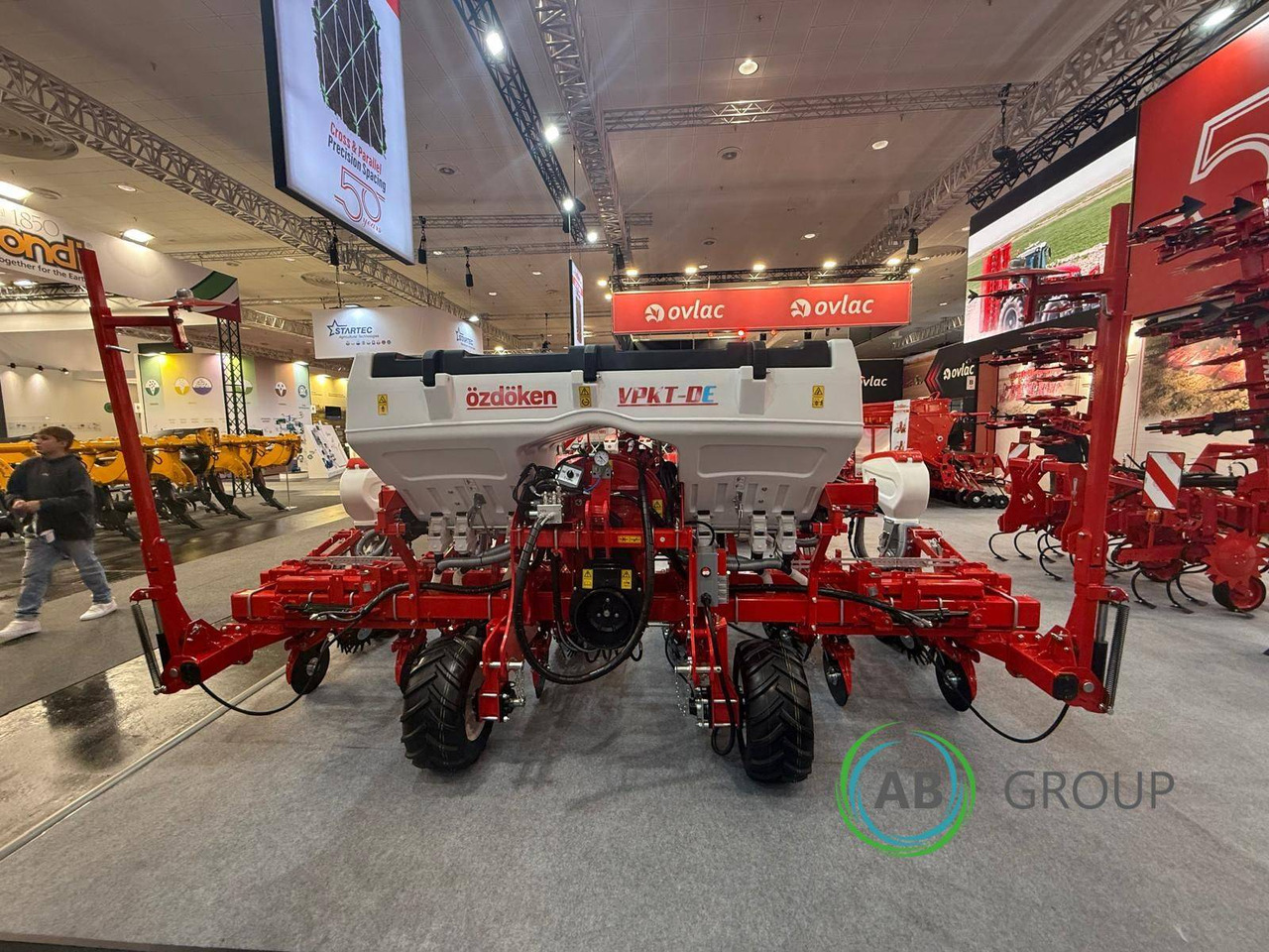 Siewnik OZDOKEN 6-rzędowy VPKT-DGE6 napęd elektryczny i ISOBUS - Σπαρτική μηχανή ακριβείας: φωτογραφία 4 Siewnik OZDOKEN 6-rzędowy VPKT-DGE6 napęd elektryczny i ISOBUS - Σπαρτική μηχανή ακριβείας: φωτογραφία 4