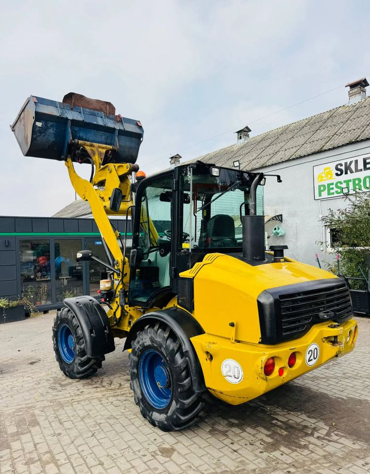 Caterpillar 908H - Ελαστιχοφόρος φορτωτής: φωτογραφία 4 Caterpillar 908H - Ελαστιχοφόρος φορτωτής: φωτογραφία 4