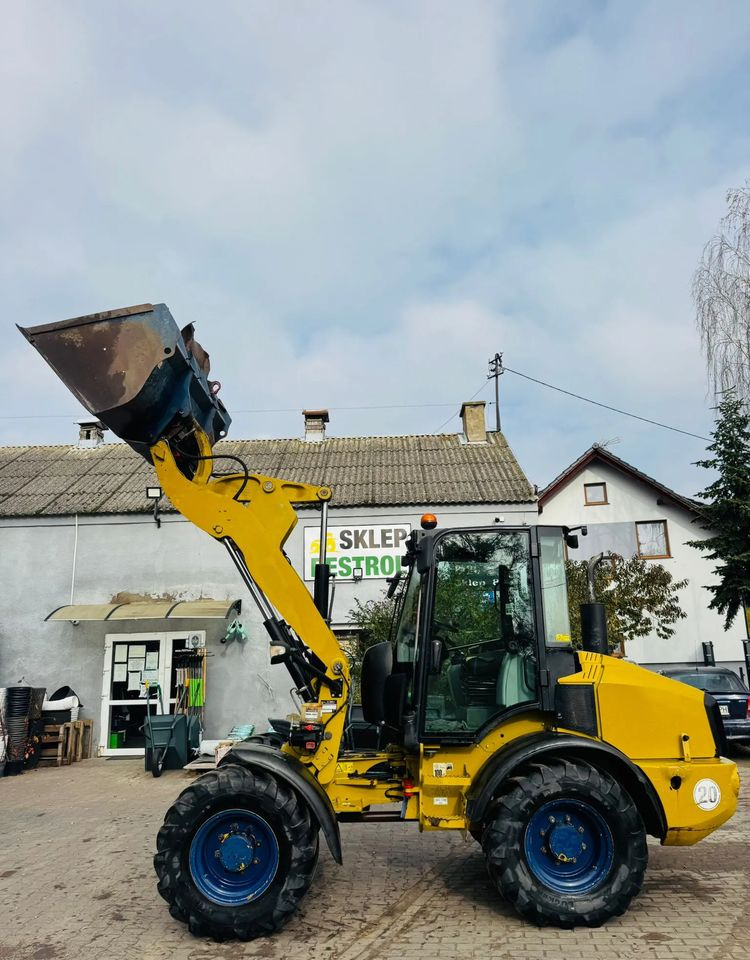 Caterpillar 908H - Ελαστιχοφόρος φορτωτής: φωτογραφία 5 Caterpillar 908H - Ελαστιχοφόρος φορτωτής: φωτογραφία 5