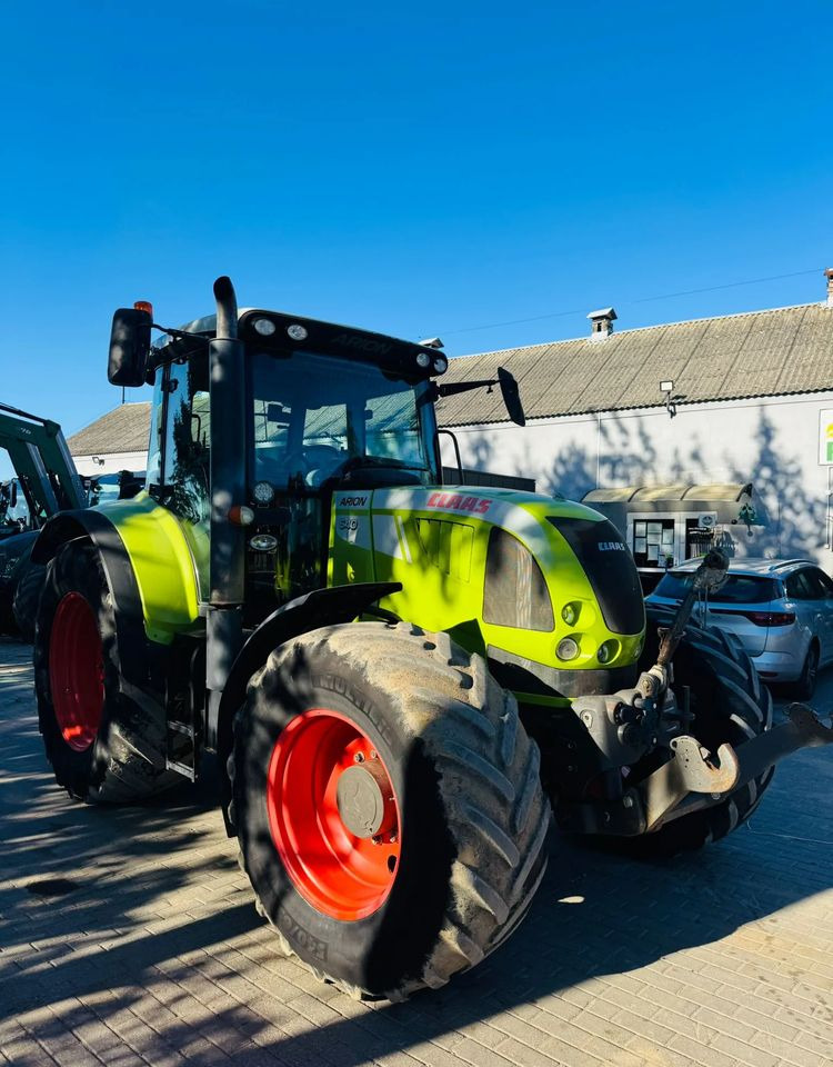 Claas Arion 640 CEBIS - Τρακτέρ: φωτογραφία 4 Claas Arion 640 CEBIS - Τρακτέρ: φωτογραφία 4