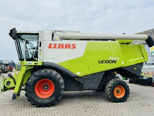 Claas Lexion 750 APS Hybrid - Θεριζοαλωνιστική μηχανή: φωτογραφία 5 Claas Lexion 750 APS Hybrid - Θεριζοαλωνιστική μηχανή: φωτογραφία 5