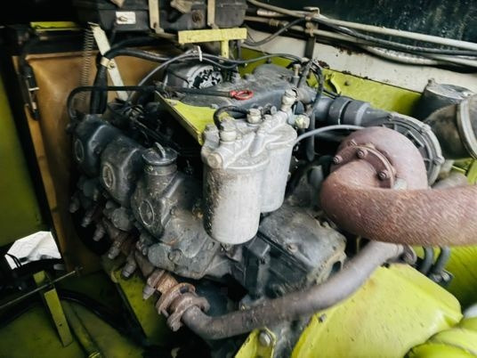 Claas MEGA 218 - Θεριζοαλωνιστική μηχανή: φωτογραφία 4 Claas MEGA 218 - Θεριζοαλωνιστική μηχανή: φωτογραφία 4