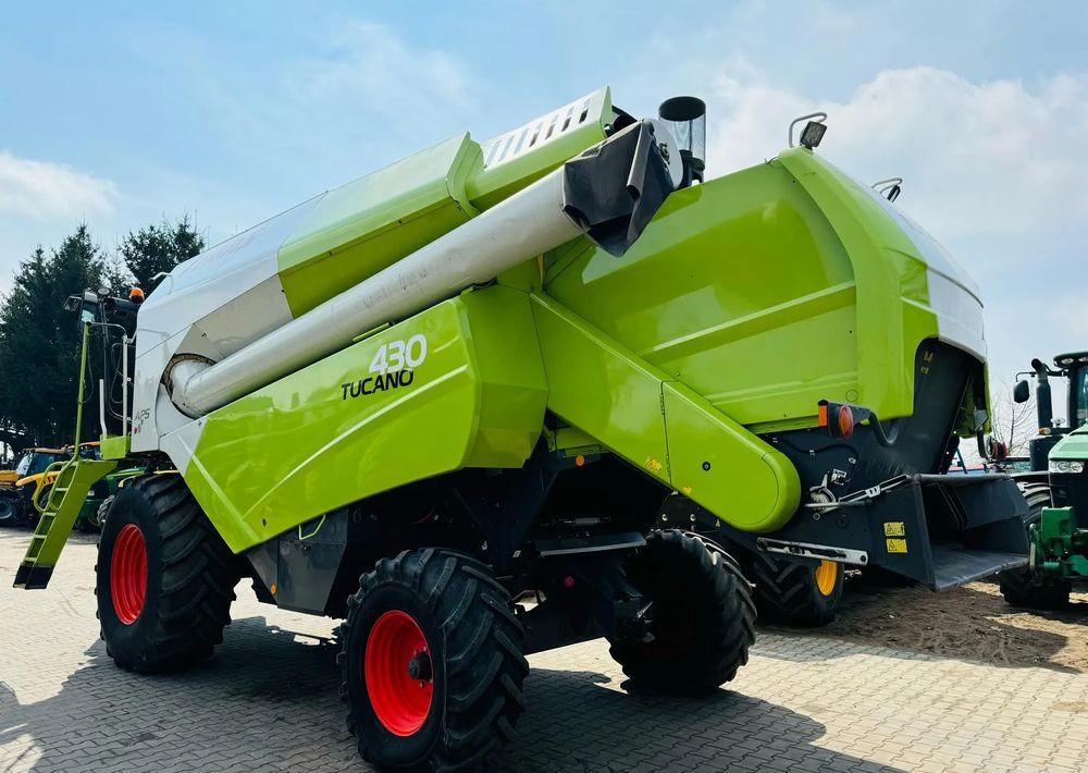 Claas Tucano 430 APS - Θεριζοαλωνιστική μηχανή: φωτογραφία 2 Claas Tucano 430 APS - Θεριζοαλωνιστική μηχανή: φωτογραφία 2