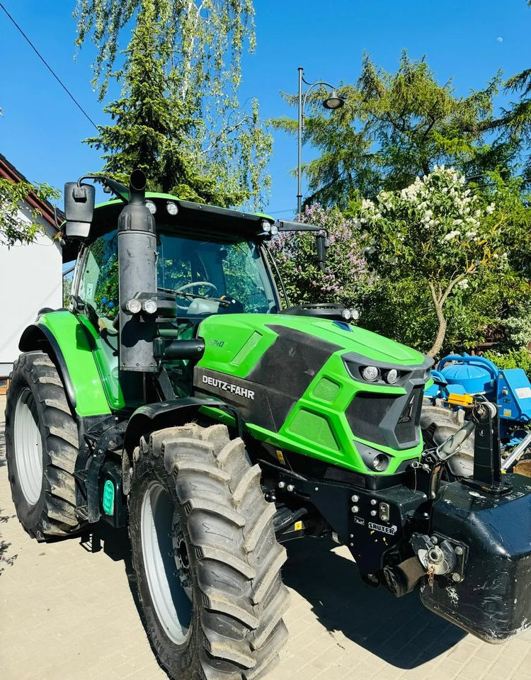 Deutz-Fahr Agrotron 6140 - Τρακτέρ: φωτογραφία 4 Deutz-Fahr Agrotron 6140 - Τρακτέρ: φωτογραφία 4