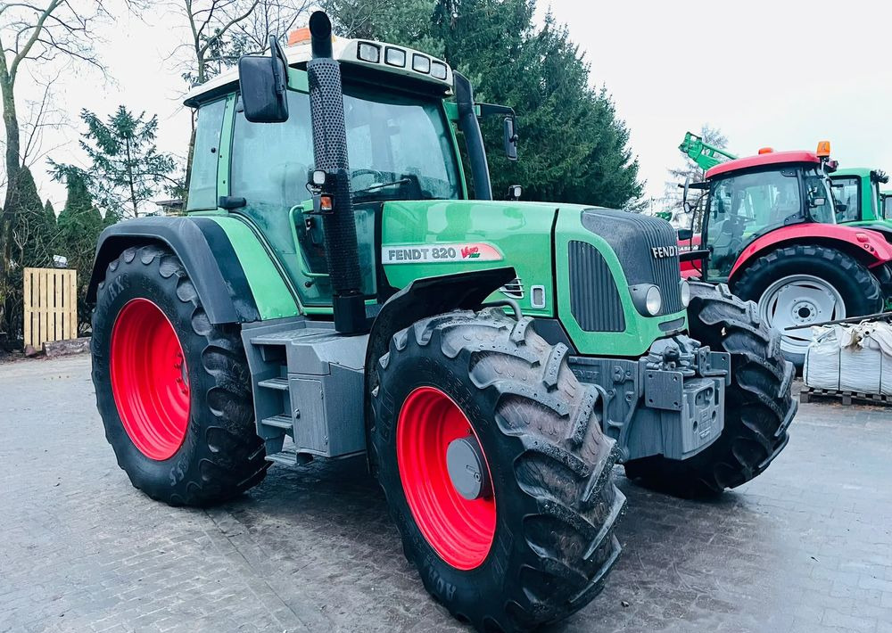 Τρακτέρ Fendt 820: φωτογραφία 7