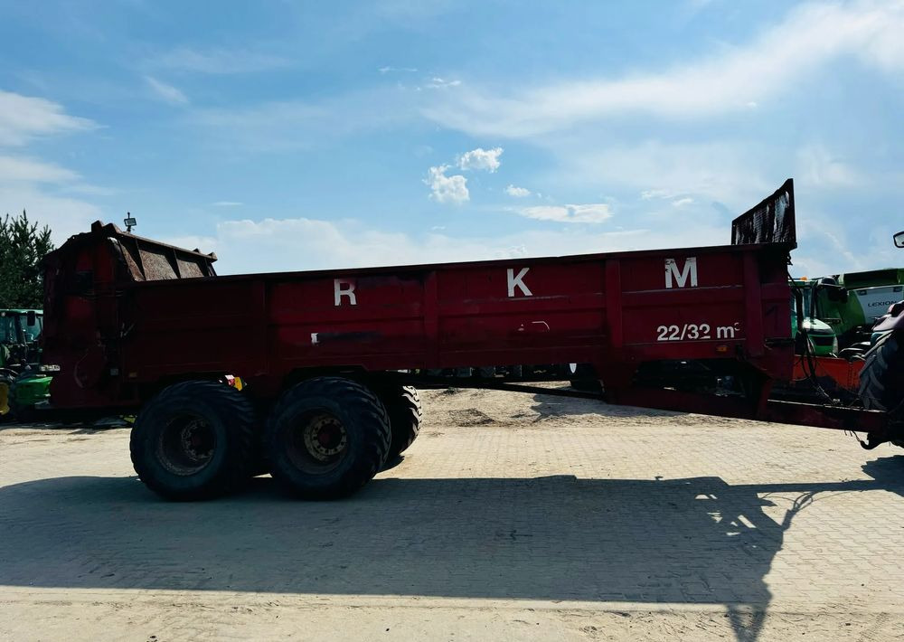 Inny Deguillaume - Κοπροδιανομέας: φωτογραφία 3 Inny Deguillaume - Κοπροδιανομέας: φωτογραφία 3