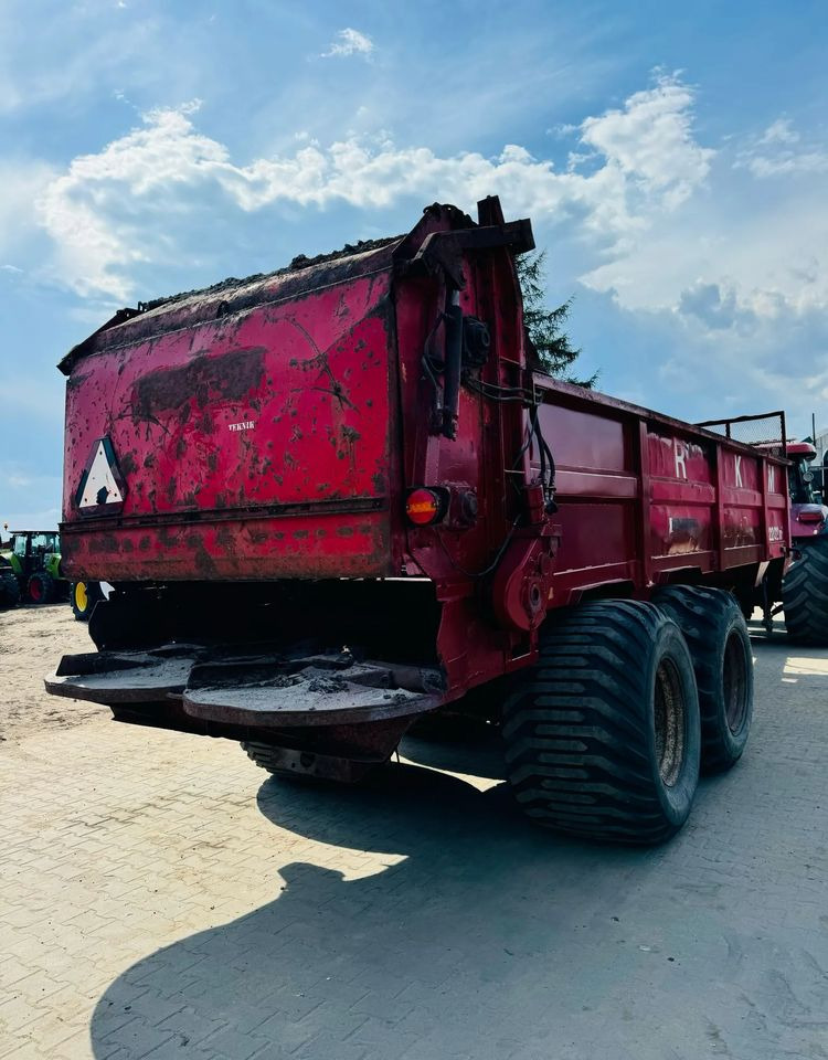 Inny Deguillaume - Κοπροδιανομέας: φωτογραφία 5 Inny Deguillaume - Κοπροδιανομέας: φωτογραφία 5
