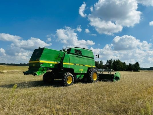 John Deere 2066 - Θεριζοαλωνιστική μηχανή: φωτογραφία 4 John Deere 2066 - Θεριζοαλωνιστική μηχανή: φωτογραφία 4