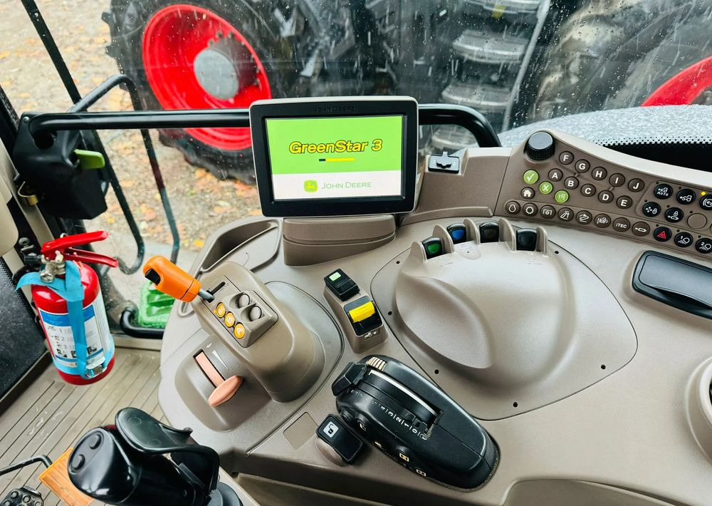 John Deere 6210R - Τρακτέρ: φωτογραφία 4 John Deere 6210R - Τρακτέρ: φωτογραφία 4