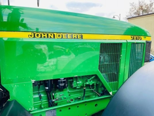John Deere 7810 - Τρακτέρ: φωτογραφία 4 John Deere 7810 - Τρακτέρ: φωτογραφία 4