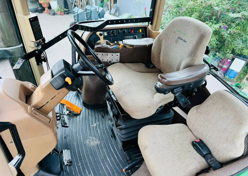 Τρακτέρ John Deere 7920: φωτογραφία 13