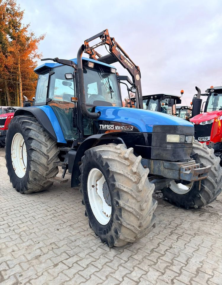 New Holland 8360 - Τρακτέρ: φωτογραφία 2 New Holland 8360 - Τρακτέρ: φωτογραφία 2