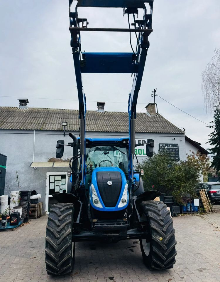 New Holland T6.180 - Τρακτέρ: φωτογραφία 3 New Holland T6.180 - Τρακτέρ: φωτογραφία 3