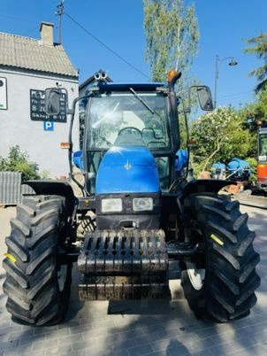 New Holland TL90 - Τρακτέρ: φωτογραφία 4 New Holland TL90 - Τρακτέρ: φωτογραφία 4