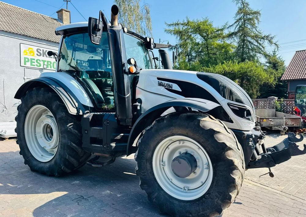 Valtra T254 Versu - Τρακτέρ: φωτογραφία 2 Valtra T254 Versu - Τρακτέρ: φωτογραφία 2
