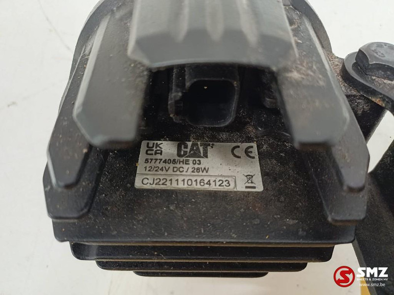 Caterpillar Floodlamp Caterpillar - Φωτισμός για Ανυψωτικό μηχάνημα: φωτογραφία 5 Caterpillar Floodlamp Caterpillar - Φωτισμός για Ανυψωτικό μηχάνημα: φωτογραφία 5