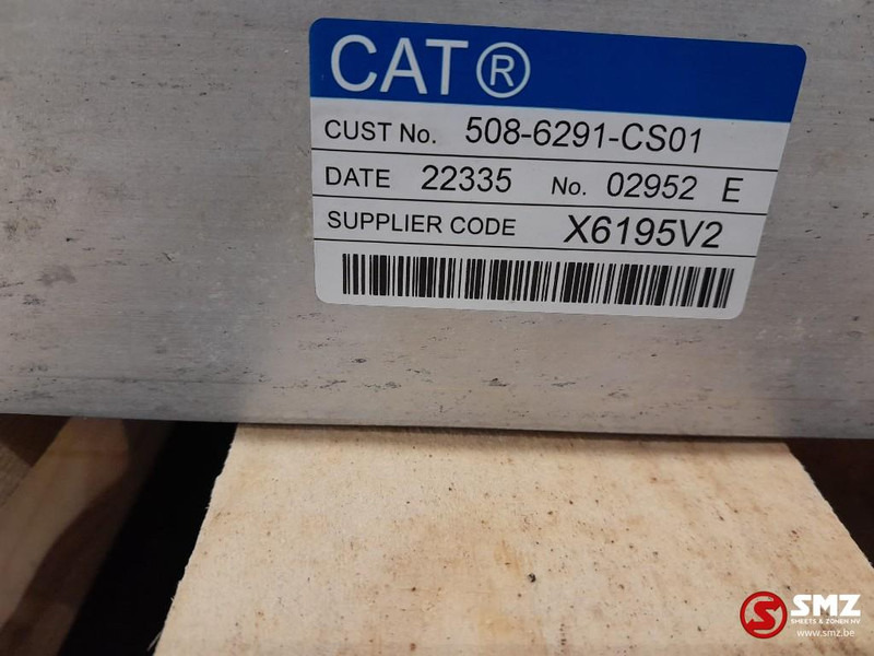 Caterpillar Radiator + hydraulic oil cooler Caterpillar - Ψυγείο αυτοκίνητο για Ανυψωτικό μηχάνημα: φωτογραφία 5 Caterpillar Radiator + hydraulic oil cooler Caterpillar - Ψυγείο αυτοκίνητο για Ανυψωτικό μηχάνημα: φωτογραφία 5