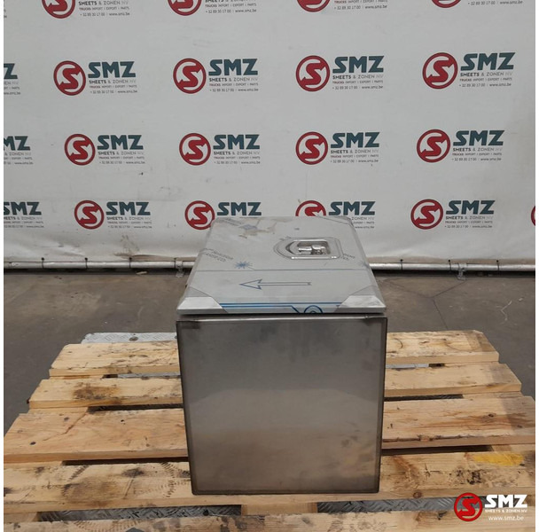 Diversen Occ RVS gereedschapskoffer 50 cm x 35 cm x 40 cm - Πλαίσιο/ Σασί για Φορτηγό: φωτογραφία 4 Diversen Occ RVS gereedschapskoffer 50 cm x 35 cm x 40 cm - Πλαίσιο/ Σασί για Φορτηγό: φωτογραφία 4