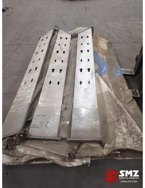 Diversen Occ set zijdekzeilen 235 cm x 530 cm - Πλαίσιο/ Σασί για Φορτηγό: φωτογραφία 4 Diversen Occ set zijdekzeilen 235 cm x 530 cm - Πλαίσιο/ Σασί για Φορτηγό: φωτογραφία 4