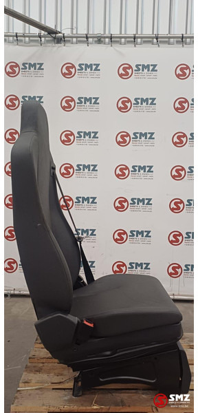 Iveco Occ bestuurdersstoel Iveco - Καμπίνα και εσωτερικό για Φορτηγό: φωτογραφία 3 Iveco Occ bestuurdersstoel Iveco - Καμπίνα και εσωτερικό για Φορτηγό: φωτογραφία 3