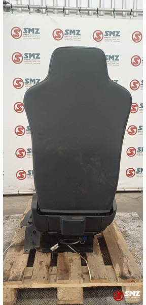 Iveco Occ bestuurdersstoel Iveco - Καμπίνα και εσωτερικό για Φορτηγό: φωτογραφία 2 Iveco Occ bestuurdersstoel Iveco - Καμπίνα και εσωτερικό για Φορτηγό: φωτογραφία 2