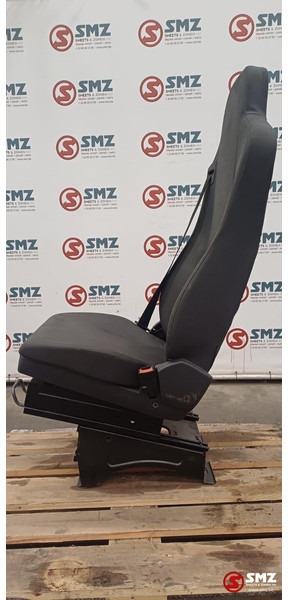 Iveco Occ bijrijdersstoel Iveco - Καμπίνα και εσωτερικό για Φορτηγό: φωτογραφία 4 Iveco Occ bijrijdersstoel Iveco - Καμπίνα και εσωτερικό για Φορτηγό: φωτογραφία 4