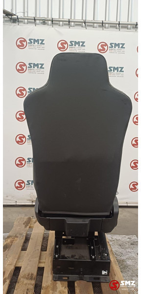 Iveco Occ bijrijdersstoel Iveco - Καμπίνα και εσωτερικό για Φορτηγό: φωτογραφία 2 Iveco Occ bijrijdersstoel Iveco - Καμπίνα και εσωτερικό για Φορτηγό: φωτογραφία 2