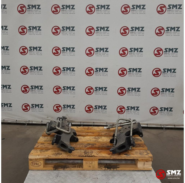 Iveco Occ set bladveersteunen L/R aandrijfas Iveco - Πλαίσιο/ Σασί για Φορτηγό: φωτογραφία 4 Iveco Occ set bladveersteunen L/R aandrijfas Iveco - Πλαίσιο/ Σασί για Φορτηγό: φωτογραφία 4