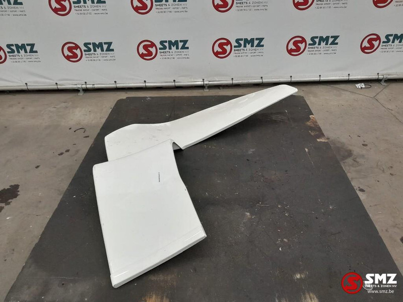 MAN Occ cabinespoiler rechtsboven MAN - Αεροδυναμική/ Αεροτομή για Φορτηγό: φωτογραφία 1 MAN Occ cabinespoiler rechtsboven MAN - Αεροδυναμική/ Αεροτομή για Φορτηγό: φωτογραφία 1