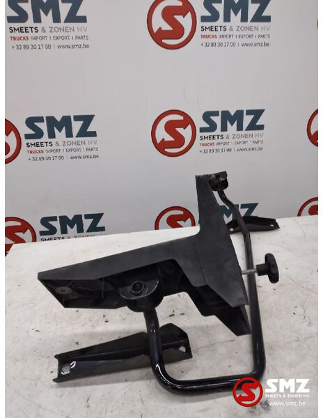 MAN Occ cabinespoilersteunen links+rechts MAN - Αεροδυναμική/ Αεροτομή για Φορτηγό: φωτογραφία 2 MAN Occ cabinespoilersteunen links+rechts MAN - Αεροδυναμική/ Αεροτομή για Φορτηγό: φωτογραφία 2