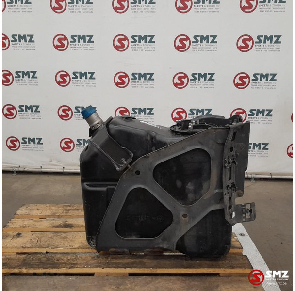 Mercedes-Benz Occ AdBluetank 60L + AdBlueniveausensor Mercedes - Σύστημα καυσίμου για Φορτηγό: φωτογραφία 1 Mercedes-Benz Occ AdBluetank 60L + AdBlueniveausensor Mercedes - Σύστημα καυσίμου για Φορτηγό: φωτογραφία 1